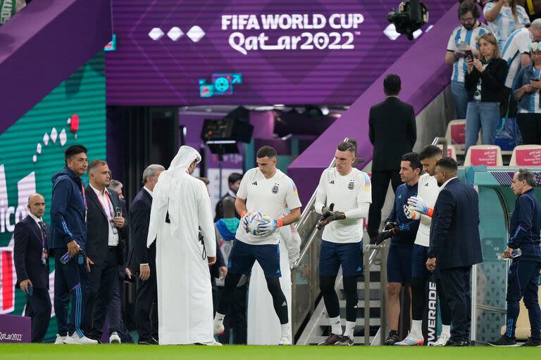 Dibu Martínez y Franco Armani, durante el Mundial de Qatar