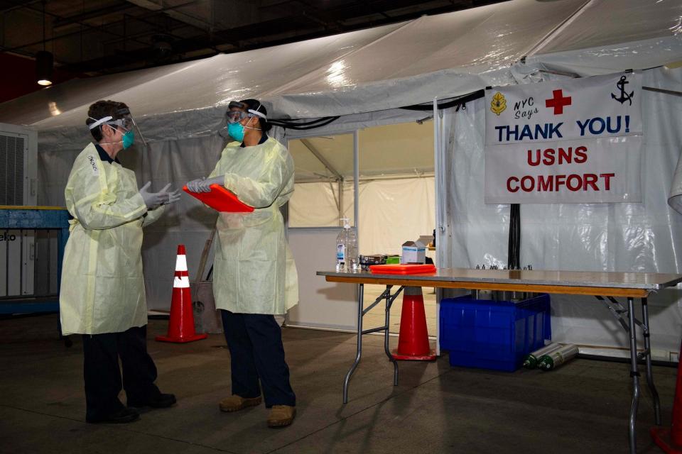 usns comfort entrance