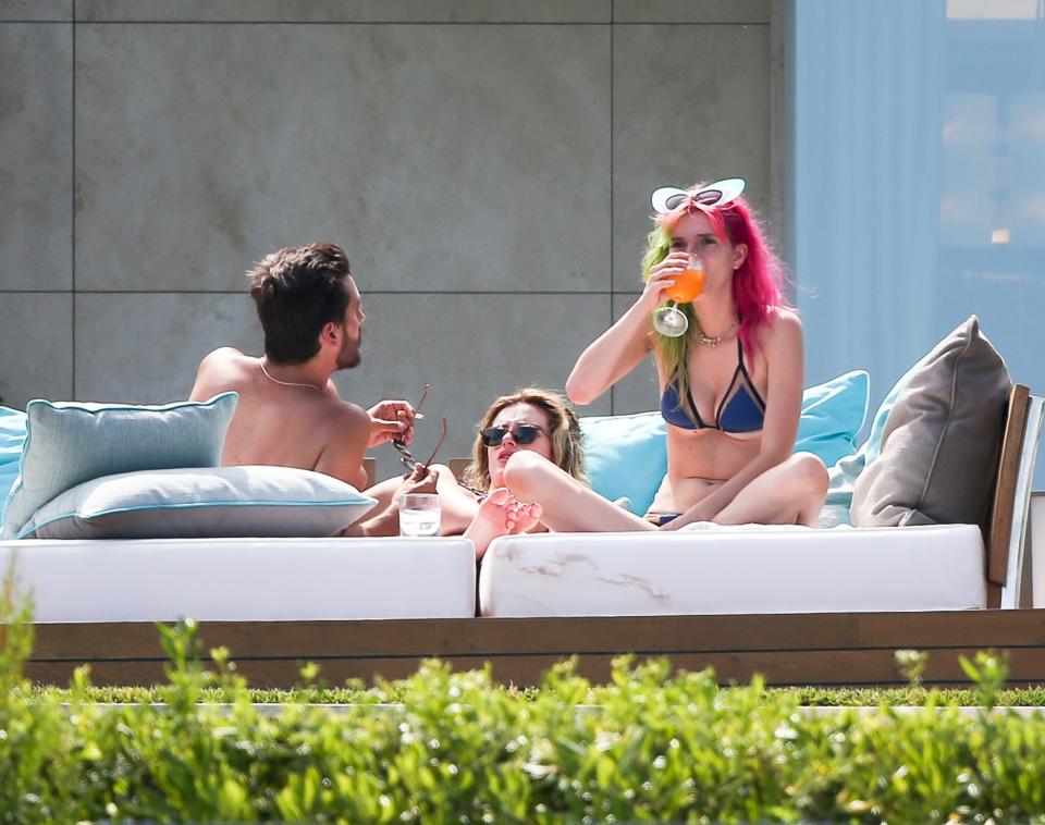 Scott Disick y Bella Thorne