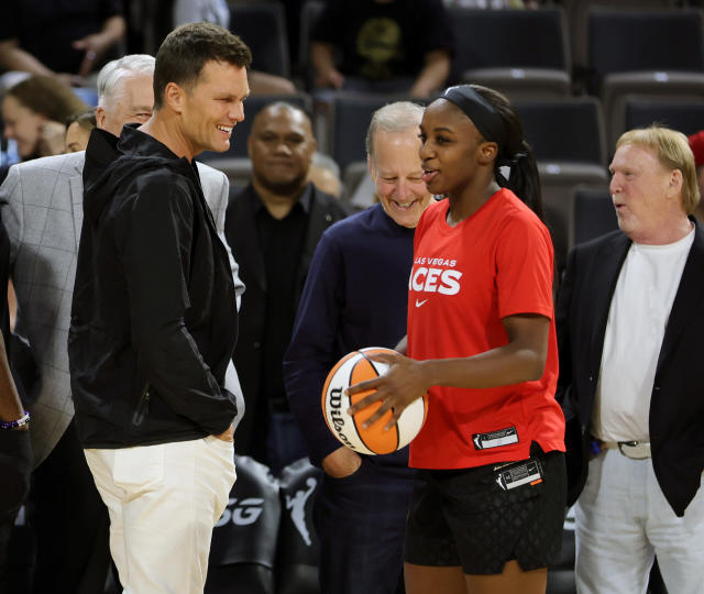 Tom Brady buys into ownership of WNBA's Las Vegas Aces