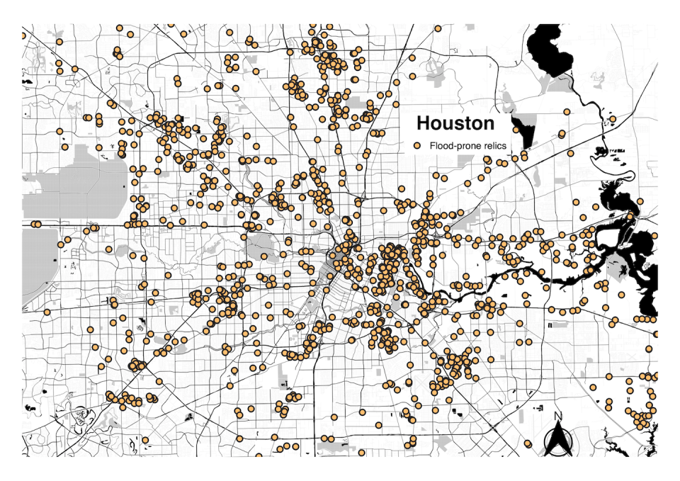 Flood-prone relic industrial sites in Houston. <a href="https://iopscience.iop.org/article/10.1088/1748-9326/ac78f7" rel="nofollow noopener" target="_blank" data-ylk="slk:Marlow, et al. 2022;elm:context_link;itc:0;sec:content-canvas" class="link ">Marlow, et al. 2022</a>, <a href="http://creativecommons.org/licenses/by-nd/4.0/" rel="nofollow noopener" target="_blank" data-ylk="slk:CC BY-ND;elm:context_link;itc:0;sec:content-canvas" class="link ">CC BY-ND</a>