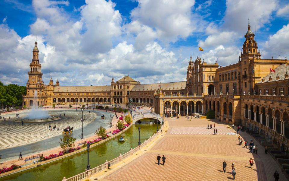 Plaza de España gets hundreds of thousands of visitors per year