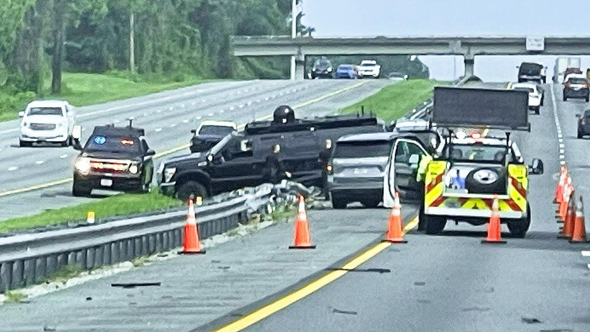 Roadrunner на Presidential Motorcade избяга от пътя във Флорида