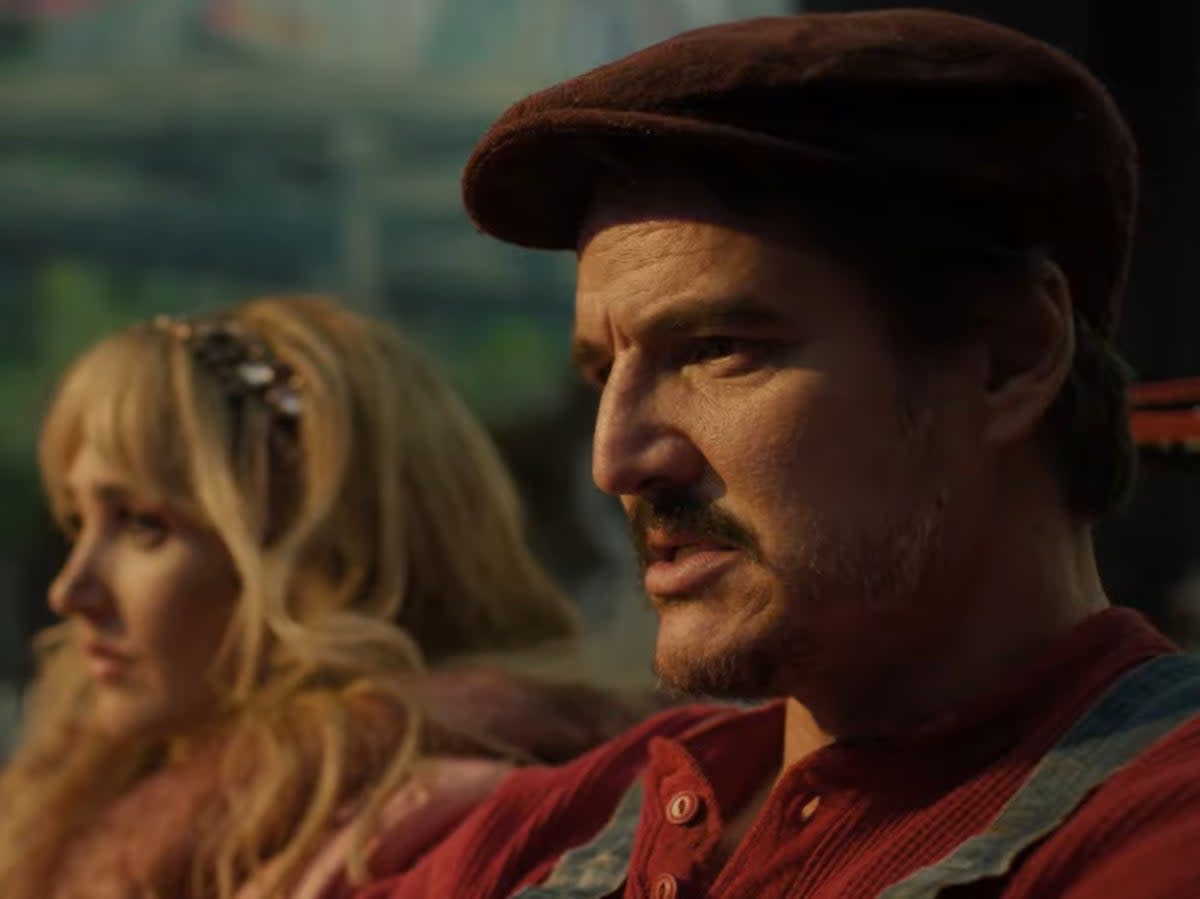 Chloe Fineman and Pedro Pascal in ‘SNL' (NBC)