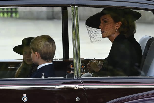 Princess Charlotte, Prince George and the Princess of Wales. (Photo: ALAIN JOCARD via Getty Images)