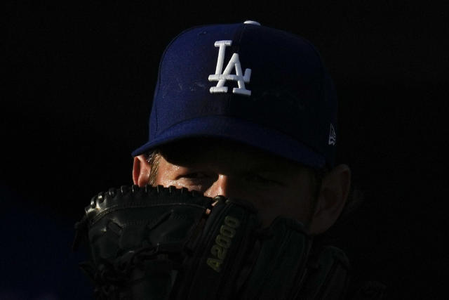 Urías lined up to start Dodgers' opener; Kershaw `excited