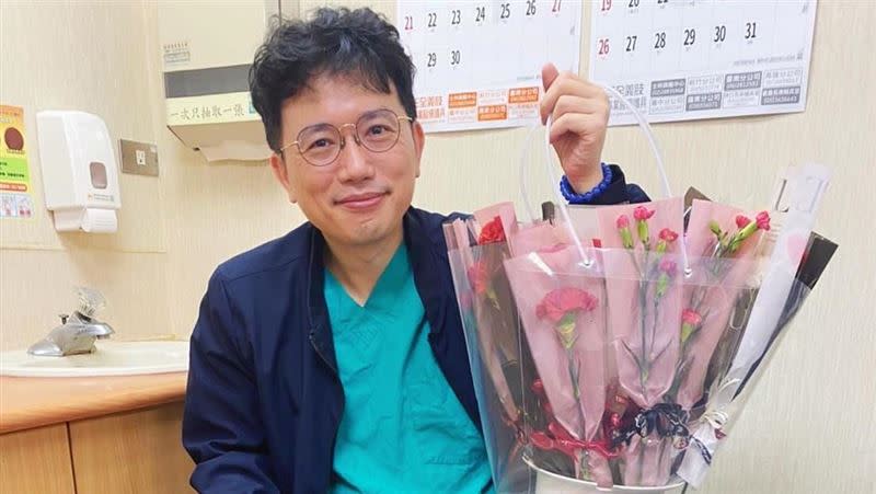 外科名醫江坤俊遭爆外遇，顛覆其一貫的愛家形象。（圖／翻攝臉書）