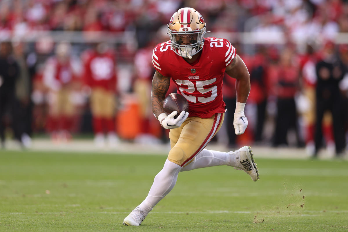 Disappointed' Elijah Mitchell out for 49ers with sprained MCL - ESPN