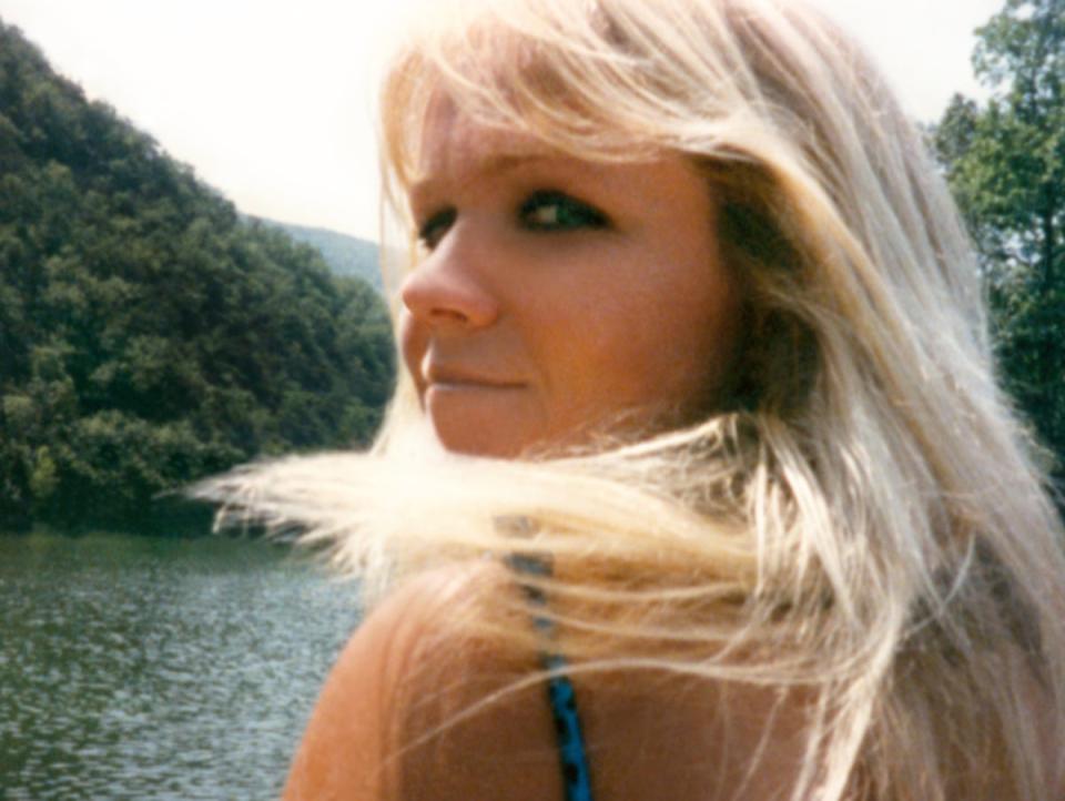 Not a single major record company comprehended Eva Cassidy’s full talent or potential while she was alive (Cassidy family archive)