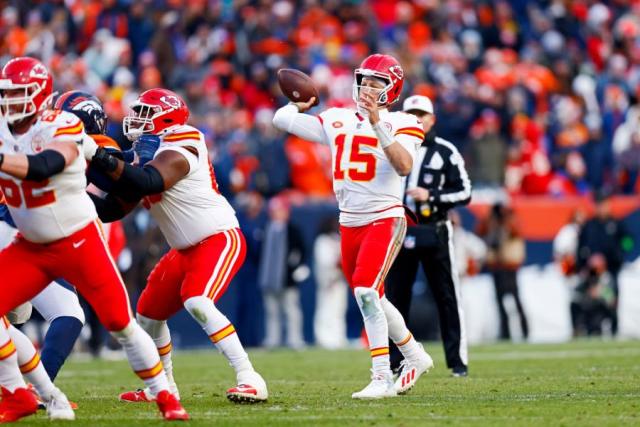 Patrick Mahomes II: Stats, Injury News & Fantasy Projections