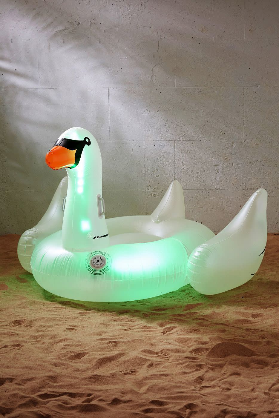 Giant LED Light Up Swan Float