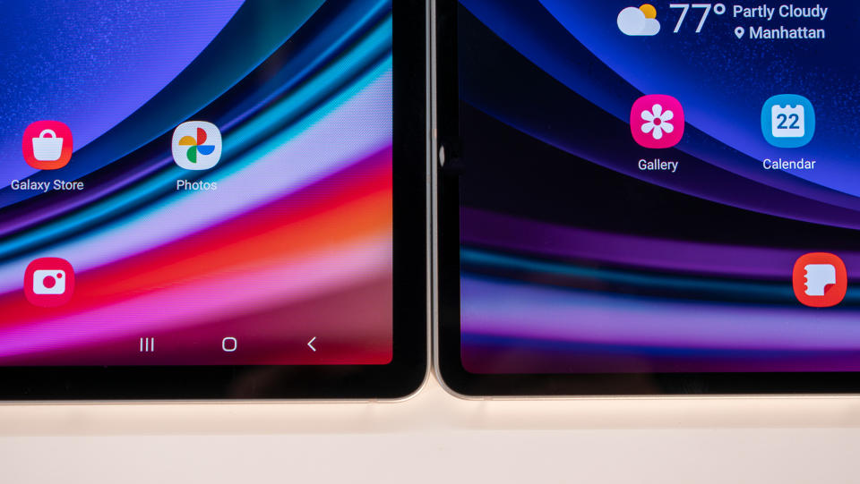 Comparing the bezels on the Galaxy Tab S9 and S9 Ultra