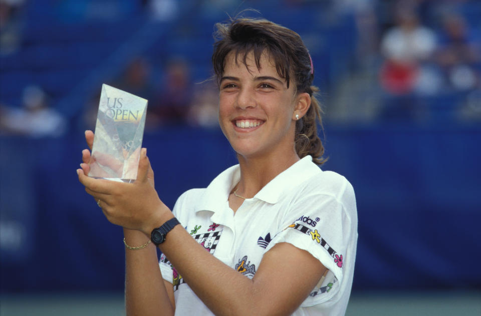 Jennifer Capriati schrieb schon als Teenager Tennis-Geschichte (Bild: Manuela DUPONT/Gamma-Rapho via Getty Images)