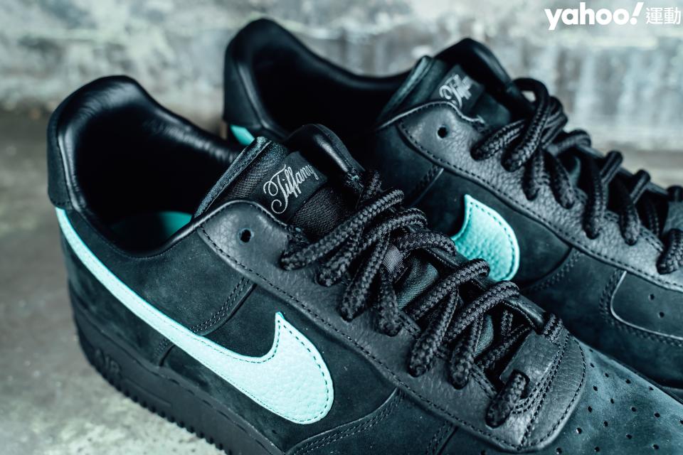 NIKE Air Force 1 x Tiffany & Co. 1837。（Yahoo奇摩運動）