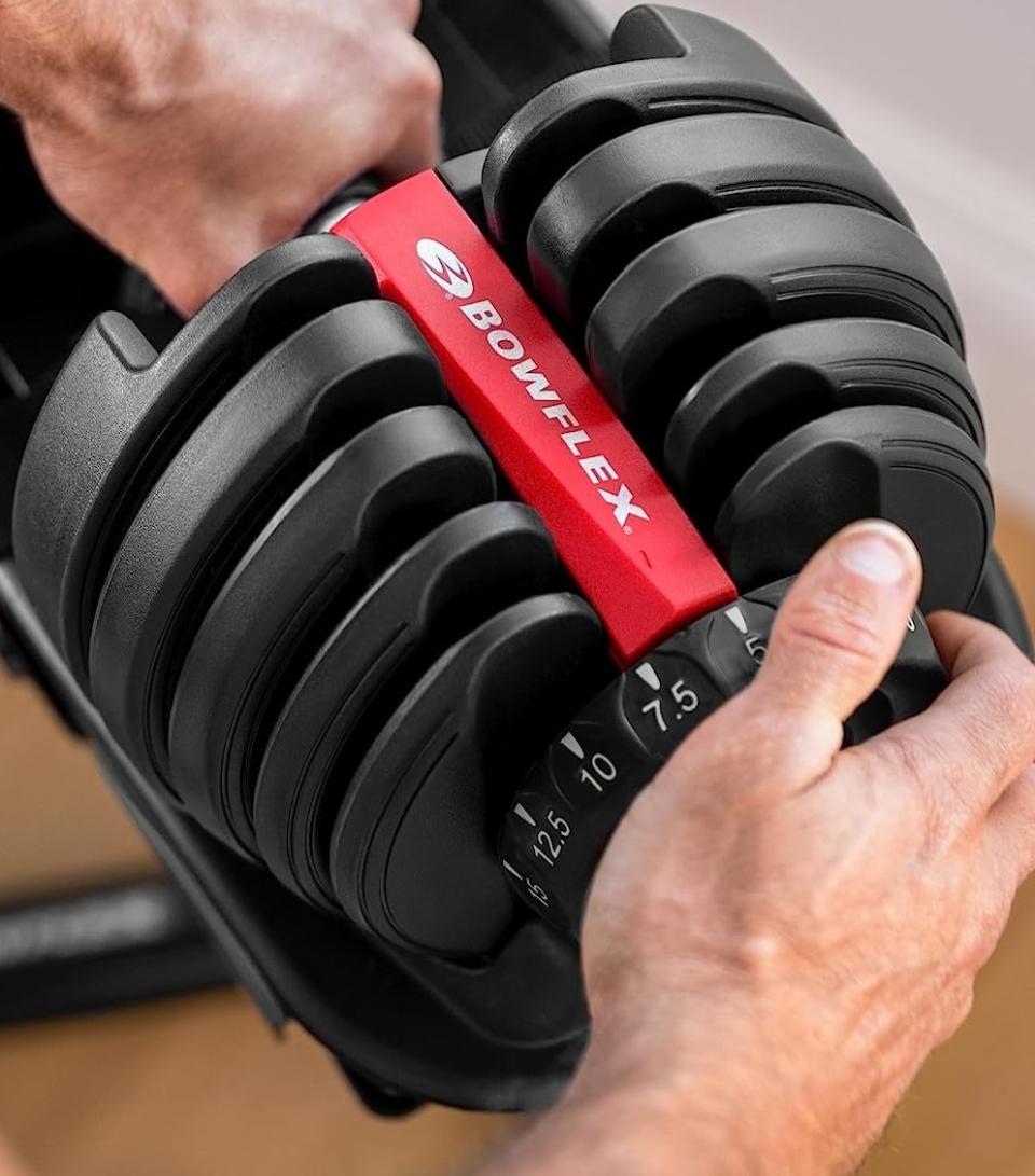 Bowflex SelectTech Dumbbells (Photo via Amazon Canada)