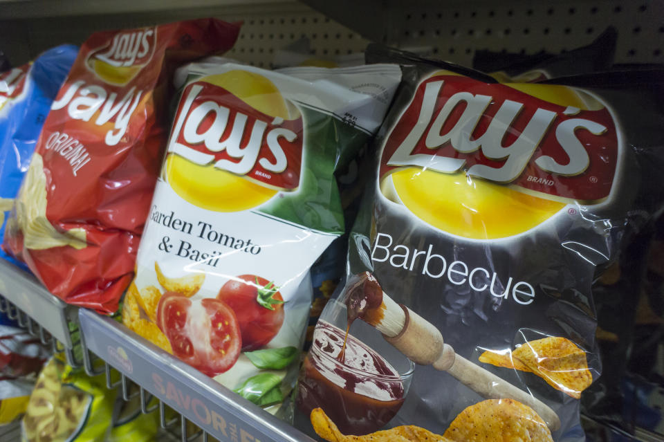 A display of PepsiCo Frito-Lay potato chip snacks in a supermarket in New York on Thursday, February 12, 2015. PepsiCo will report results for its fourth-quarter earnings on Thursday February 11, 2016, before the exchange opens, and analysts are expecting an increase in earnings driven by Pepsico's snack unit. (�� Richard B. Levine) (Photo by Richard Levine/Corbis via Getty Images)