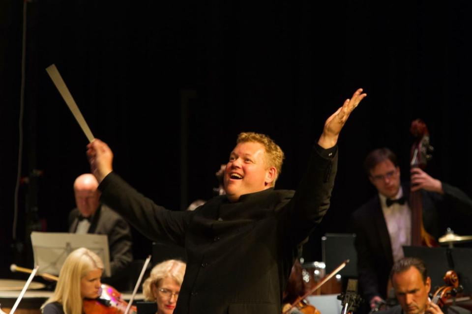 Norwegian conductor Rune Bergmann leads the Sarasota Orchestra in the “Smoke and Fire” Masterworks concert.