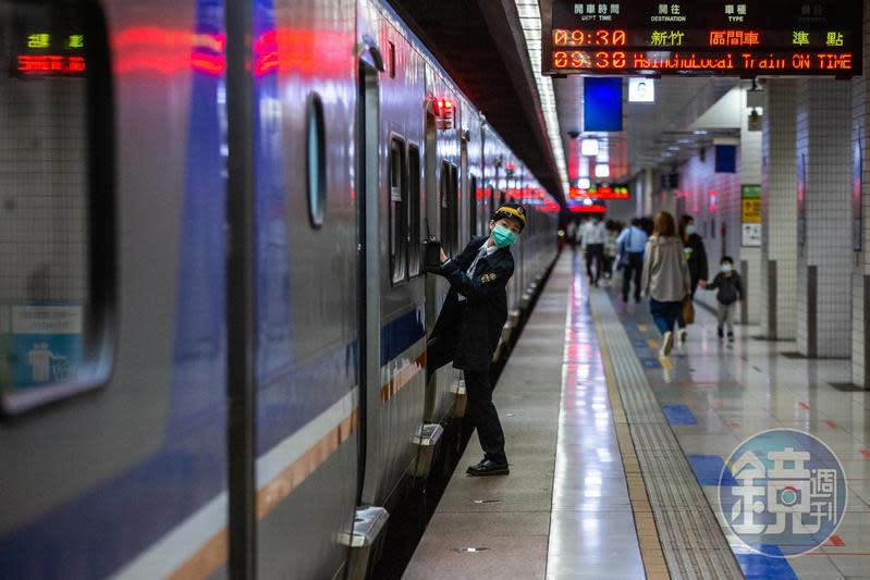 台鐵今晚間8時20分許，接獲未顯示號碼「在448次普悠瑪號第一車放置炸彈」。（示意圖，本刊資料照）