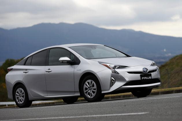 1r coche más confiable: Toyota Prius Desde: 27.323 dólares (Foto por Tomohiro Ohsumi/Getty Images)