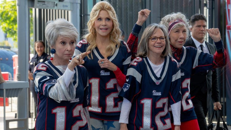 From Left to Right: Rita Lorena, Jane Fonda, Sally Field, Lily Tomlin in 80 for Brady