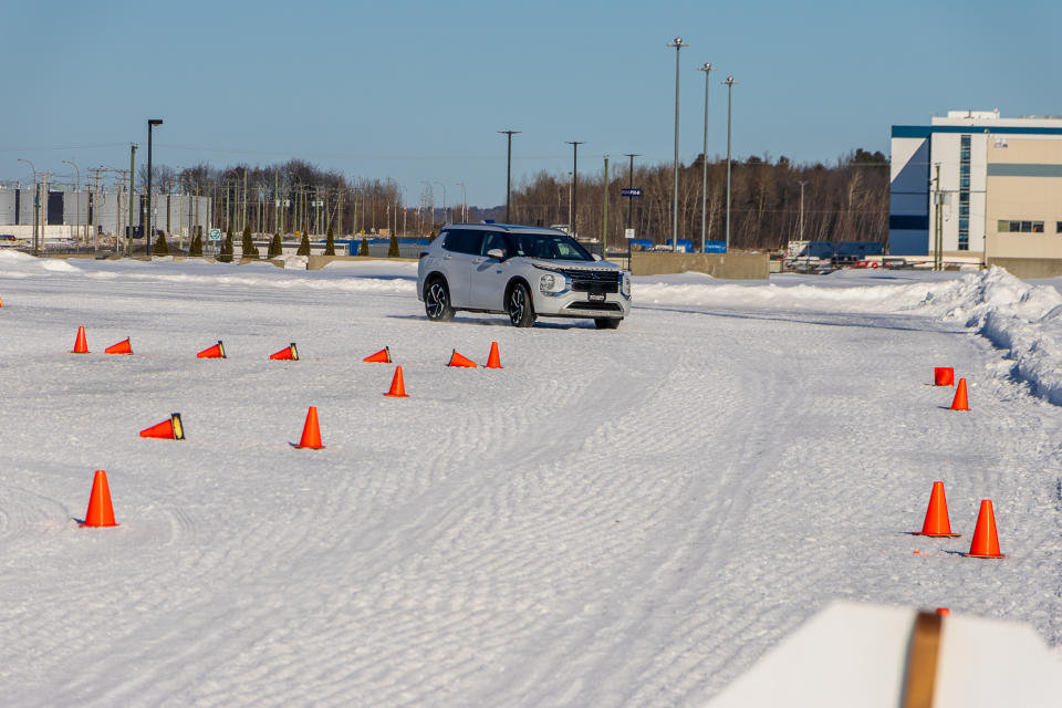 Mitsubishi Outlander PHEV Ice Experience