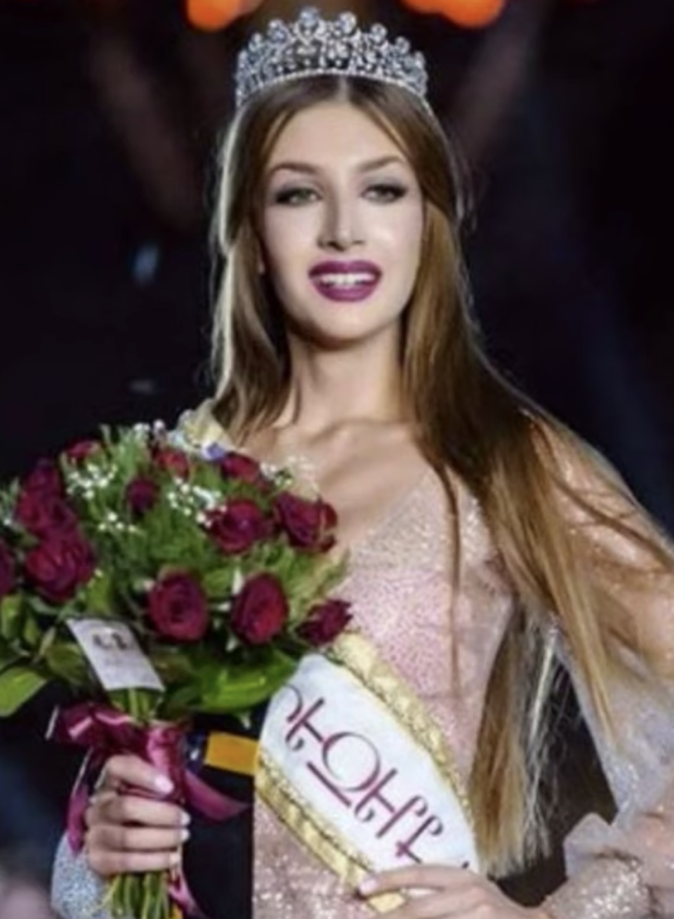 <p><b>Miss Arménie :</b> Dayana Davtyan</p><p><b>Age :</b> 20 ans</p><p><b>Taille : </b>1m76</p>... <a href="https://www.programme-television.org/diapos-tv/Miss-Univers-2019-Decouvrez-les-95-candidates-PHOTOS-4651157/Miss-Arme-nie#xtor=AL-55" rel="nofollow noopener" target="_blank" data-ylk="slk:Voir la suite des photos sur Télé 7 Jours;elm:context_link;itc:0;sec:content-canvas" class="link ">Voir la suite des photos sur Télé 7 Jours</a> <h3>A lire aussi</h3> <ul> <li> <a href="https://www.programme-television.org/news-tv/Yellowstone-Nature-extreme-Arte-Un-univers-impitoyable-4652435#xtor=AL-55" rel="nofollow noopener" target="_blank" data-ylk="slk:Yellowstone - Nature extrême (Arte) Un univers impitoyable;elm:context_link;itc:0;sec:content-canvas" class="link "> Yellowstone - Nature extrême (Arte) Un univers impitoyable </a> </li> <li> <a href="https://www.programme-television.org/diapos-tv/Miss-France-2020-Decouvrez-les-30-candidates-PHOTOS-4650717#xtor=AL-55" rel="nofollow noopener" target="_blank" data-ylk="slk:Miss France 2020 : Découvrez les 30 candidates ! (PHOTOS);elm:context_link;itc:0;sec:content-canvas" class="link "> Miss France 2020 : Découvrez les 30 candidates ! (PHOTOS) </a> </li> <li> <a href="https://www.programme-television.org/diapos-tv/Miss-Monde-2019-decouvrez-les-candidates-PHOTOS-4650915#xtor=AL-55" rel="nofollow noopener" target="_blank" data-ylk="slk:Miss Monde 2019 : découvrez toutes les candidates ! (PHOTOS);elm:context_link;itc:0;sec:content-canvas" class="link "> Miss Monde 2019 : découvrez toutes les candidates ! (PHOTOS) </a> </li> <li> <a href="https://www.programme-television.org/diapos-tv/Netflix-Toutes-les-nouveautes-de-fevrier-2019-PHOTOS-4628089#xtor=AL-55" rel="nofollow noopener" target="_blank" data-ylk="slk:Netflix : Toutes les nouveautés de février 2019 (PHOTOS);elm:context_link;itc:0;sec:content-canvas" class="link "> Netflix : Toutes les nouveautés de février 2019 (PHOTOS) </a> </li> <li> <a href="https://www.programme-television.org/news-tv/Netflix-toutes-les-nouveautes-du-mois-de-juin-2019-PHOTOS-4637929#xtor=AL-55" rel="nofollow noopener" target="_blank" data-ylk="slk:Netflix : toutes les nouveautés du mois de juin 2019 (PHOTOS);elm:context_link;itc:0;sec:content-canvas" class="link "> Netflix : toutes les nouveautés du mois de juin 2019 (PHOTOS) </a> </li> <li> <a href="https://www.programme-television.org#xtor=AL-55" rel="nofollow noopener" target="_blank" data-ylk="slk:Consultez votre programme tv sur Télé 7 Jours;elm:context_link;itc:0;sec:content-canvas" class="link ">Consultez votre programme tv sur Télé 7 Jours </a> </li> </ul>