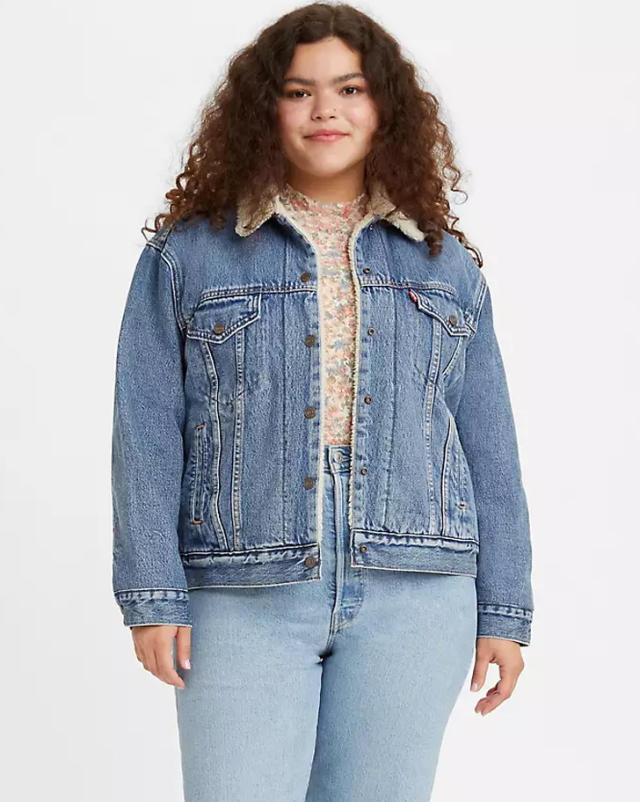 17 Jean Jacket Outfits to Try in 2022 - PureWow