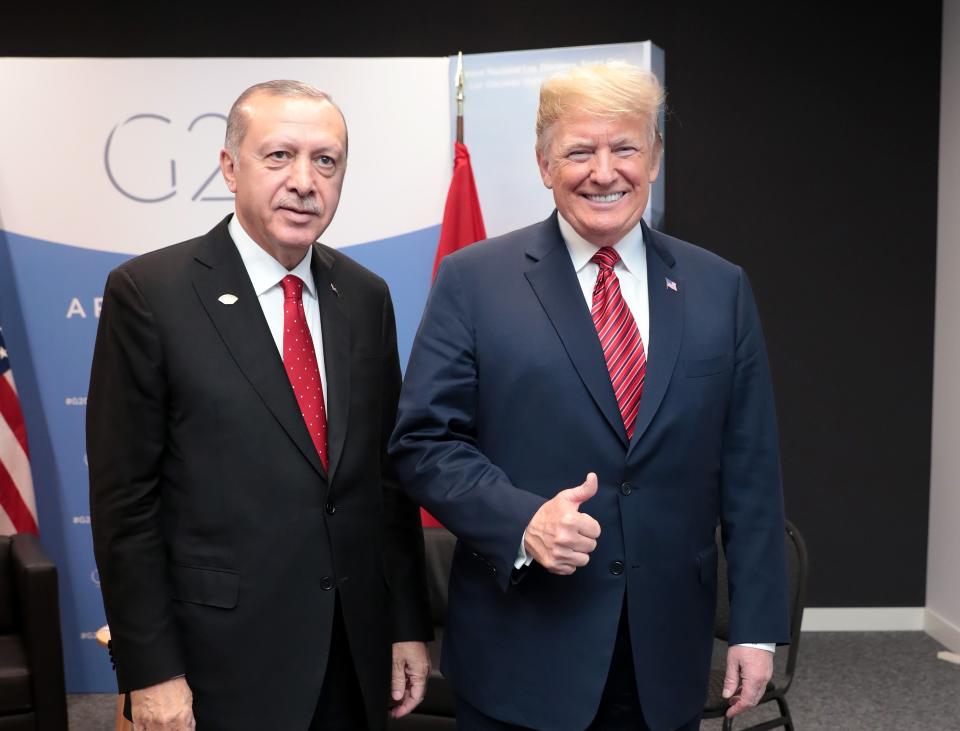 Turkish President Recep Tayyip Erdogan, left, meets with President Trump at the G20 Leaders’ Summit in Buenos Aires, Argentina, Dec. 1, 2018. (Photo: Anadolu Agency/Getty Images)