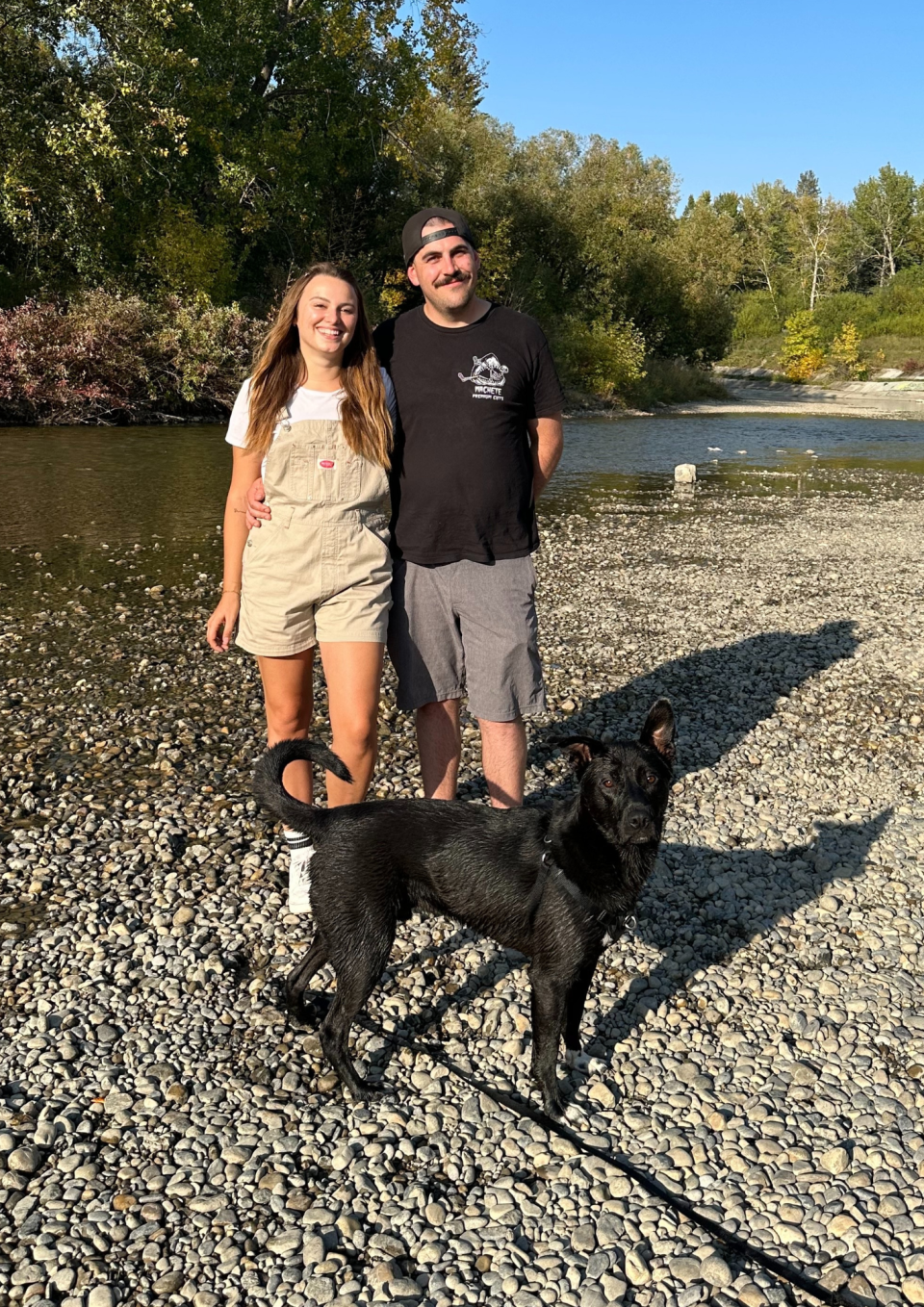 Lauren, Geoff and their dog, Pickles. (Image supplied by Lauren Anderson)