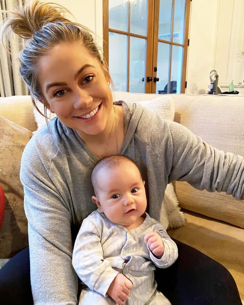 Shawn Johnson with her daughter, Drew | Shawn Johnson East/ Instagram