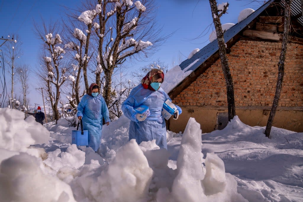 Virus Outbreak Kashmir Vaccines Photo Gallery (Copyright 2022 The Associated Press. All rights reserved.)