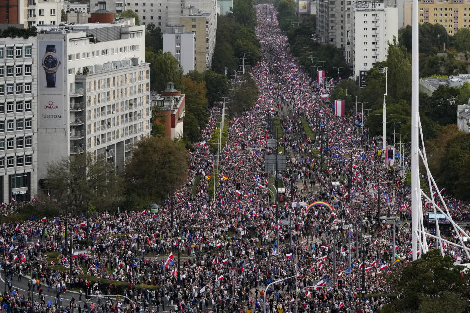 Thousands of people gather for a march to support the opposition against the governing populist Law and Justice party in Warsaw, Poland, Sunday, Oct. 1, 2023. Polish opposition leader Donald Tusk seeks to boost his election chances for the parliament elections on Oct. 15, 2023, leading the rally in the Polish capital. (AP Photo/Czarek Sokolowski)