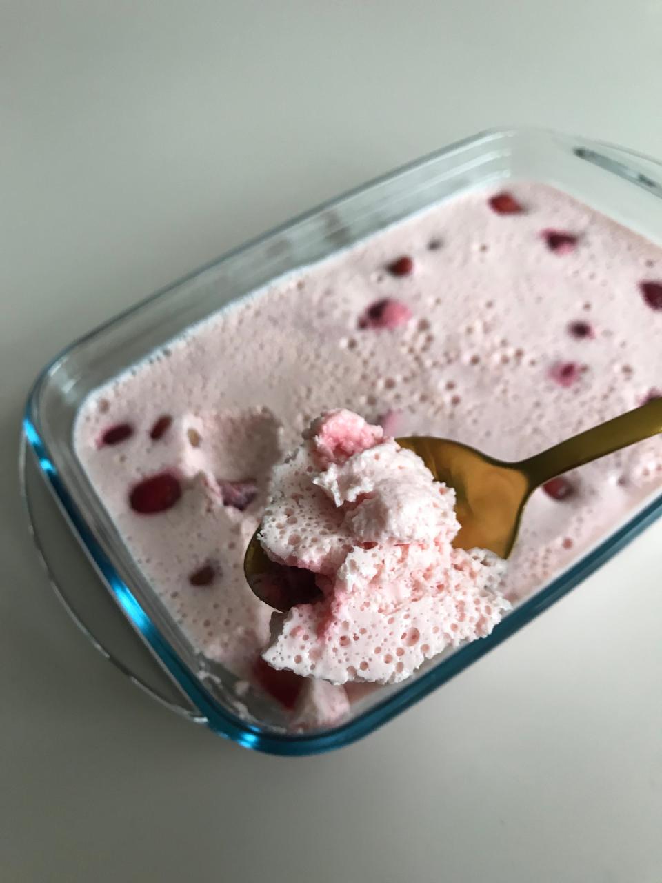 Berry cottage cheese mousse.