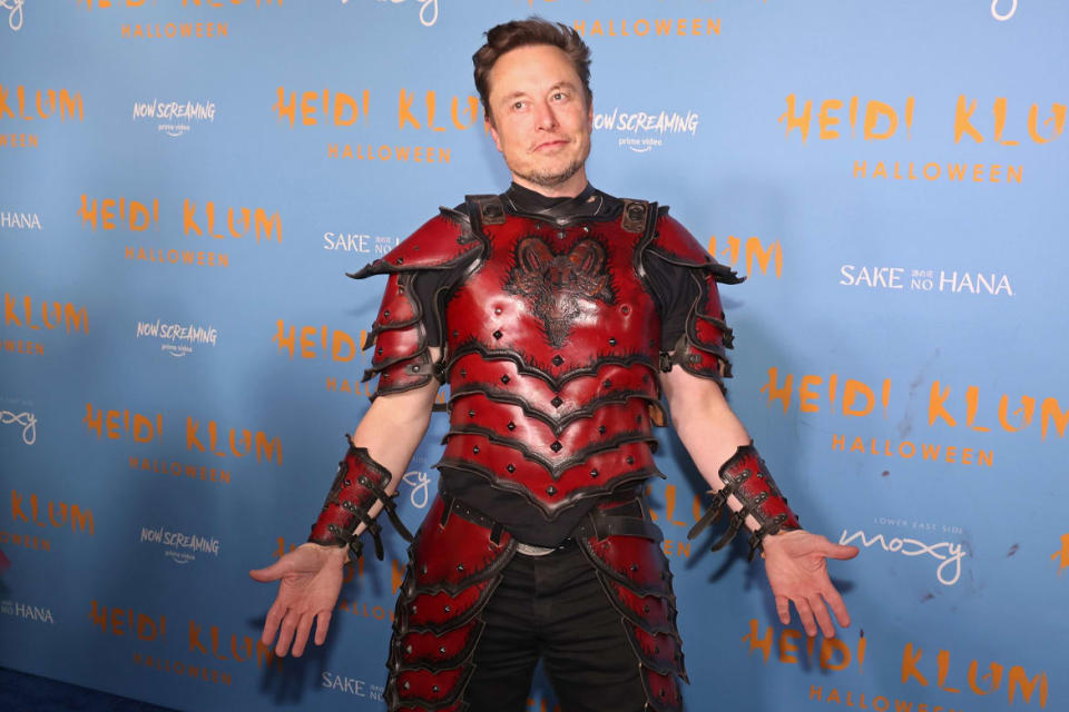 <div class="inline-image__caption"><p>Elon Musk attends Heidi Klum's 2022 Halloween Party on Oct. 31, 2022 in New York City.</p></div> <div class="inline-image__credit">Taylor Hill/Getty Images</div>