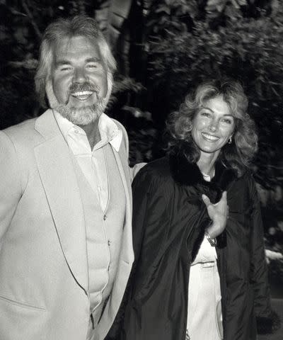 <p>Ron Galella/Ron Galella Collection via Getty</p> Kenny Rogers and Marianne Gordon