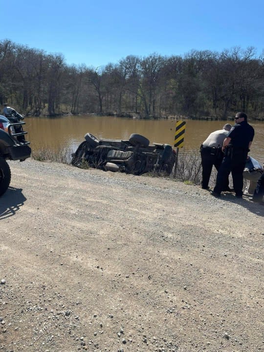 Garvin County deputy saves driver. Image courtesy Garvin Co. Sheriff's Office.