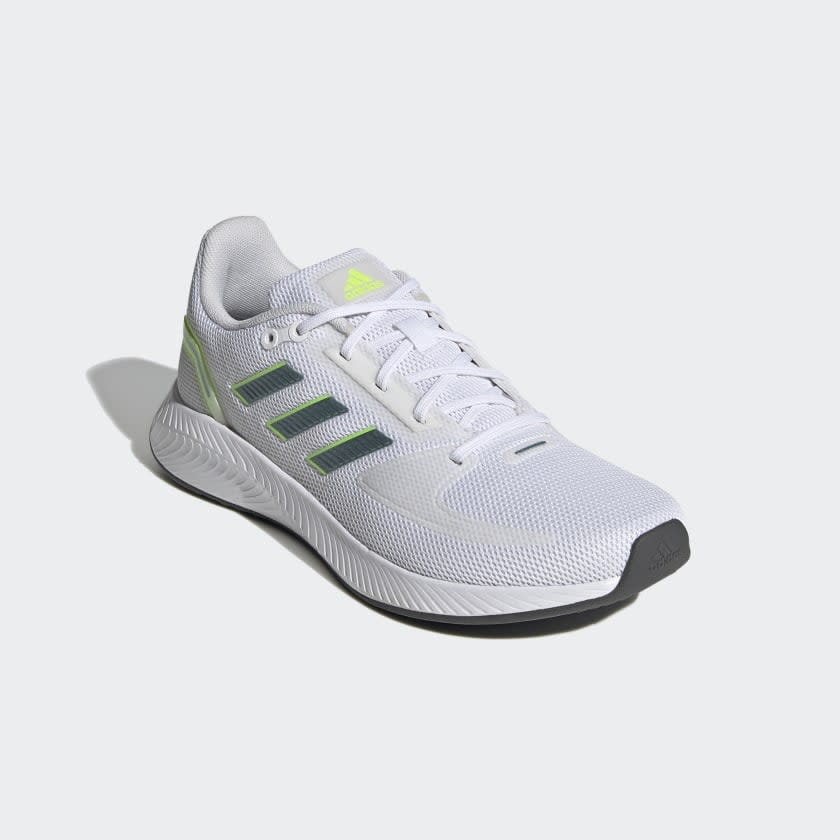 Adidas tennis shoes