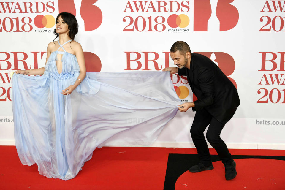 <p>El peor Ralph & Russo de los premios de la música británica fue, sin lugar a dudas, el que lució Camila Cabello. (Foto: EFE). </p>