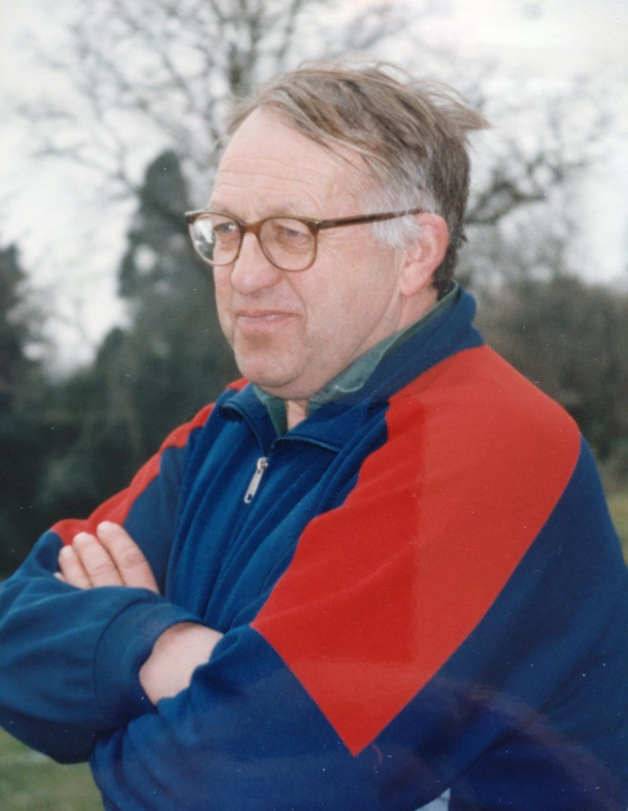 In 2009 he won the Telegraph's prize for contribution to school sport, but he shunned the ceremony after he learnt that a former British Lion had come second