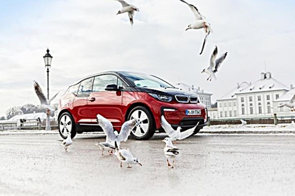 BMW i3純電動車即將停產，理由並非它賣不好、而是賣得太好