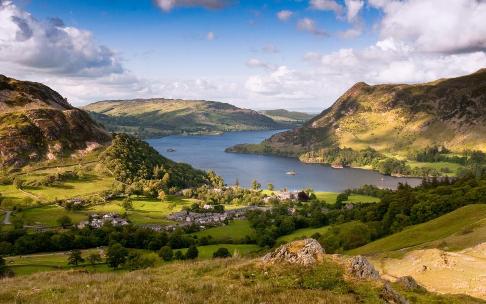 Looking down on Ullswater lake from the crags of Birkhouse Moor