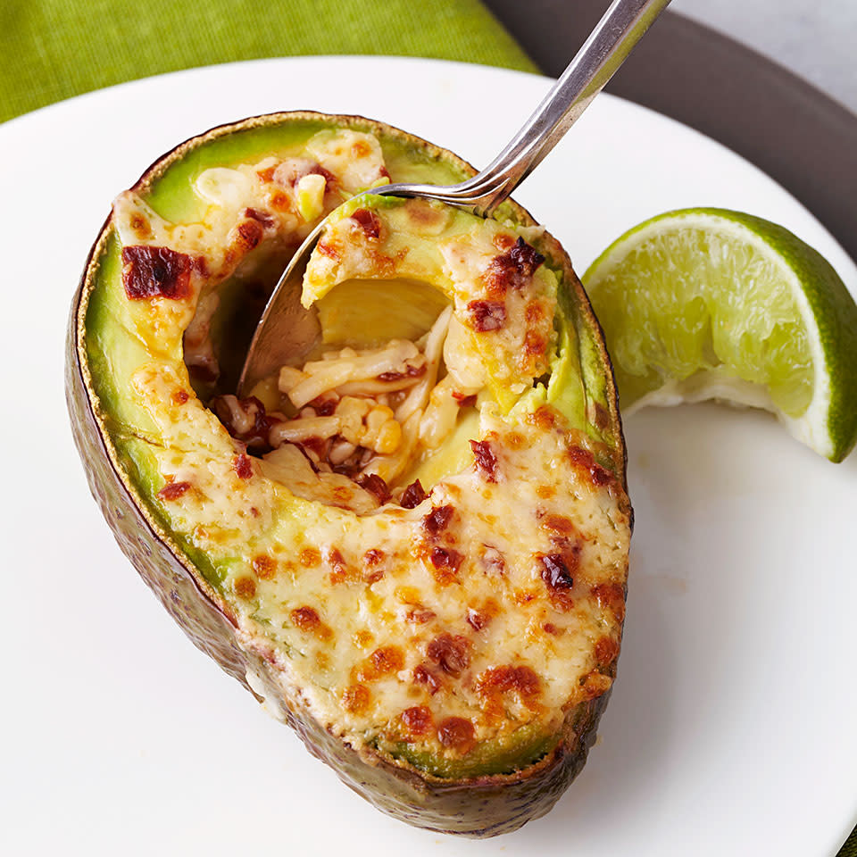 Chipotle-Cheddar Broiled Avocado Halves