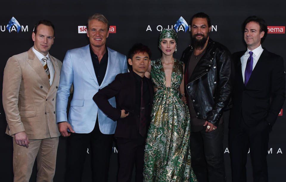 LONDON, ENGLAND – NOVEMBER 26: (L to R) Patrick Wilson, Dolph Lundgren, James Wan, Amber Heard, Jason Momoa and Peter Safran attend the World Premiere of ‘Aquaman’ at Cineworld Leicester Square on November 26, 2018 in London, England. (Photo by David M. Benett/Dave Benett/WireImage)