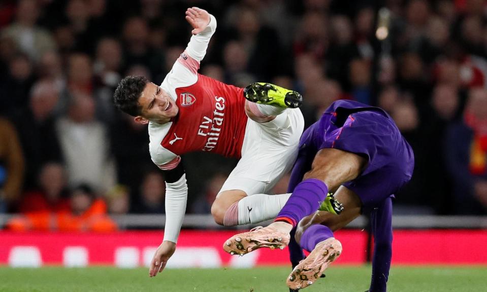 Lucas Torreira tangles with Fabinho. ‘Two home fans stood up and spontaneously hugged. Vigour, energy, persistence, grit. What a change to see all of these things.’