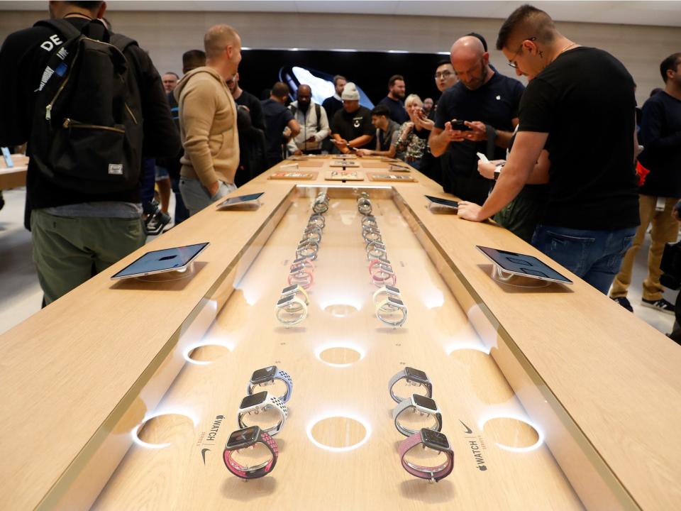 apple store new york watch