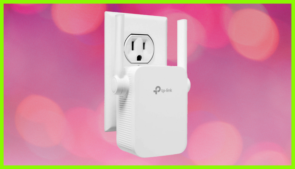 Save 40 percent on this TP-Link N300 Wi-Fi Extender. (Photo: Amazon)