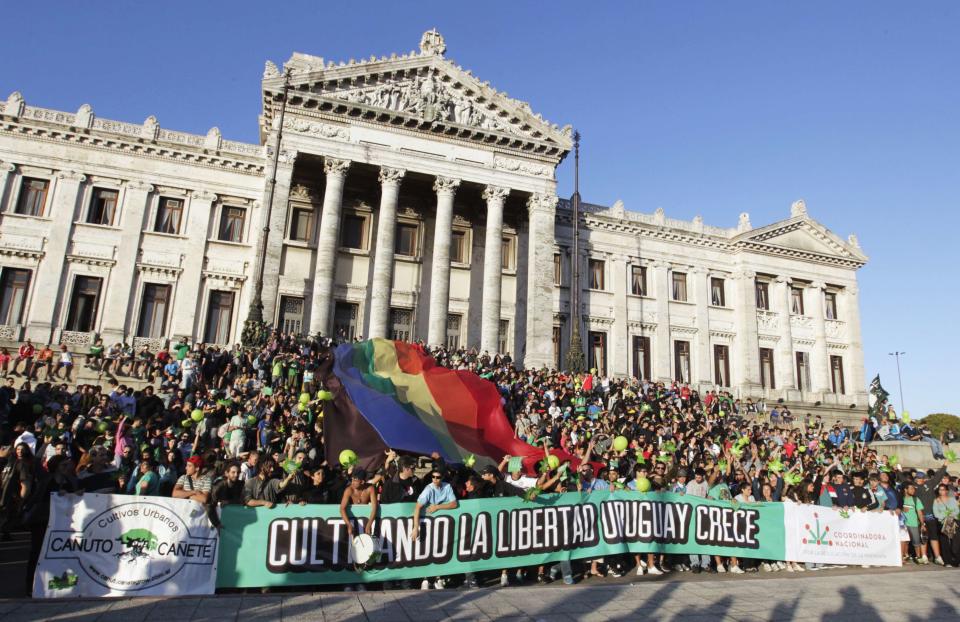 National market for legal pot in Uruguay