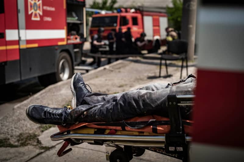 Two S300 anti-aircraft missiles hit the premises of a printing plant in the south of Kharkiv. Five people were killed and a dozen injured. Nicolas Cleuet/Le Pictorium via ZUMA Press/dpa