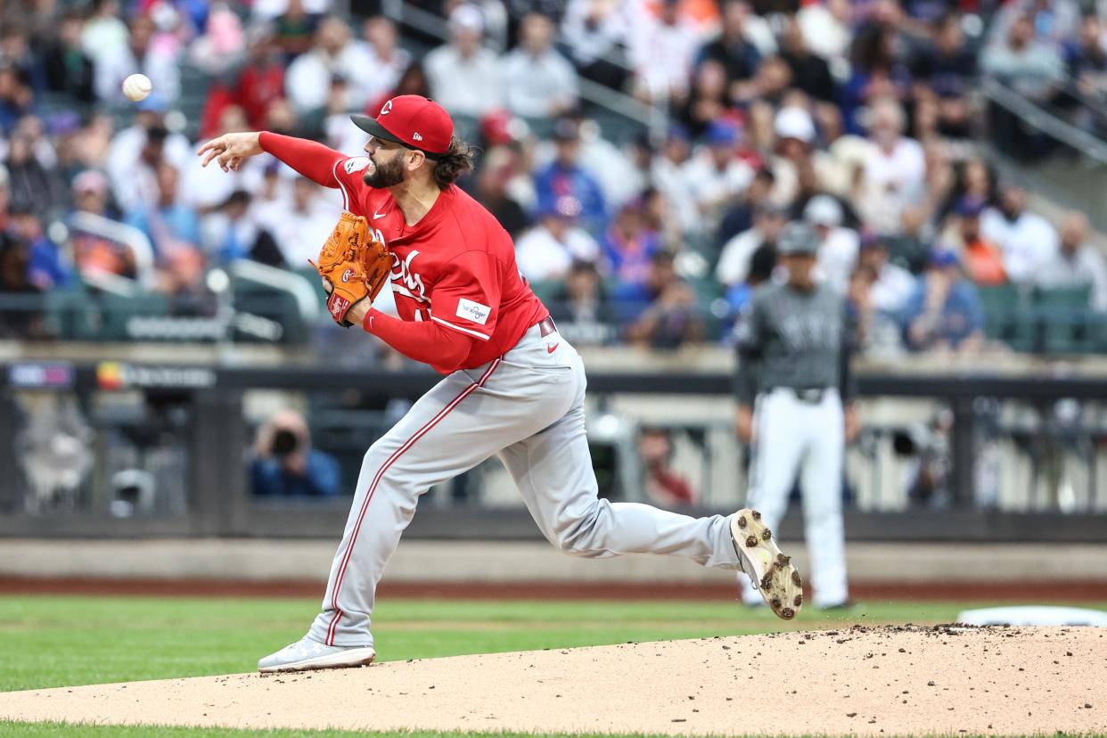 Jakob Junis made the most of his chance to start Saturday, allowing only one hit in five shutout innings with five strikeouts and one walk. The offense was again the problem with six hits, five singles, in the 4-0 loss.