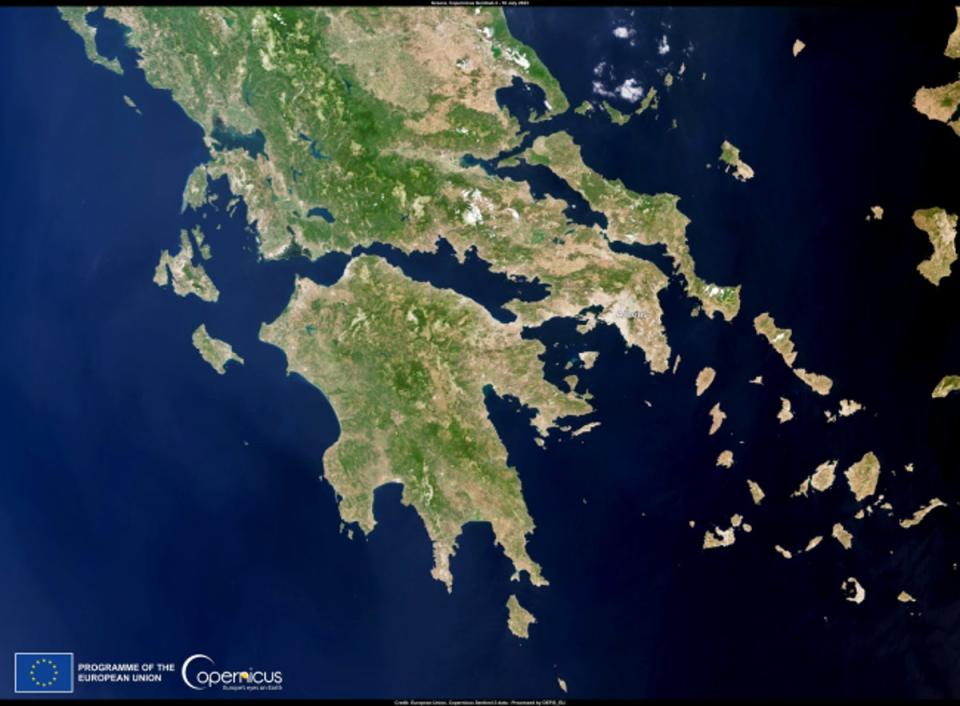 One of the Copernicus Sentinel-3 satellite images captured on 16 July 2023 reveals a clear view of Greece without clouds, illustrating the ongoing exceptional heatwave in southern Europe (European Union, Copernicus Sentinel-3 imagery)